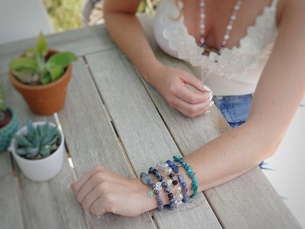 Angel Aura Quartz & Hamsa with Lotus